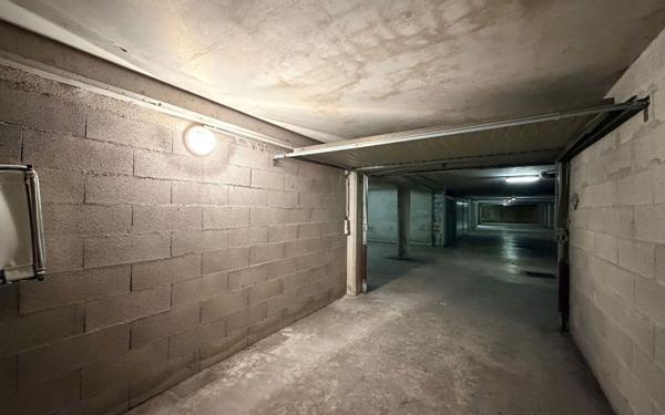 Stationnement à vendre    Nice