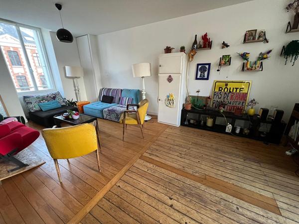 Rare à Viarme - Maison de ville 170m2 avec trois terrasses.