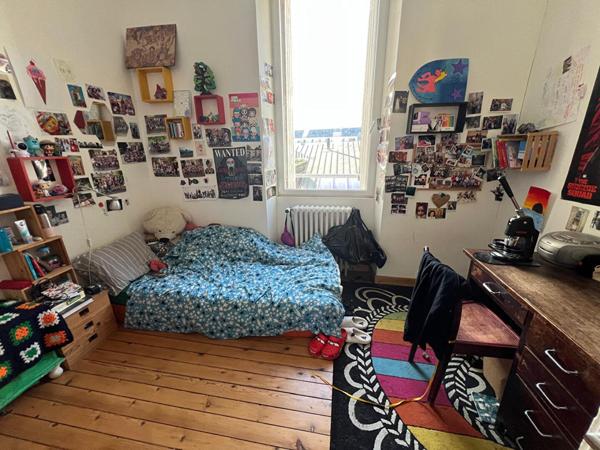 Rare à Viarme - Maison de ville 170m2 avec trois terrasses.