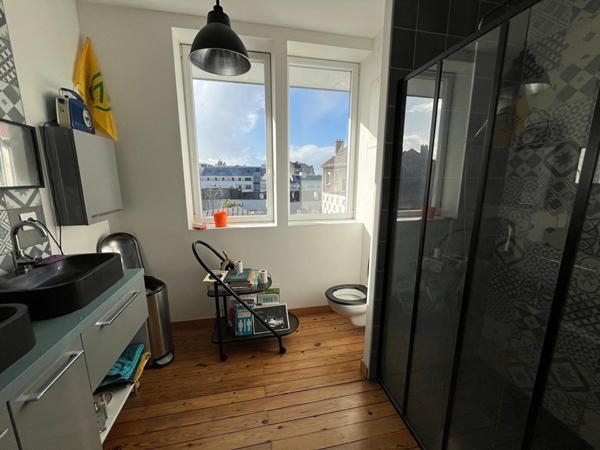 Rare à Viarme - Maison de ville 170m2 avec trois terrasses.