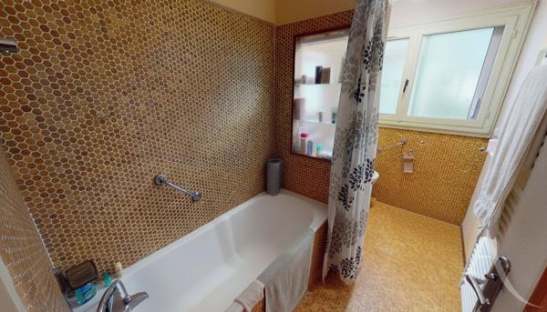 Maison de 122 m2 à BRASSIOUX commune de Deols 5 pièce(s)
