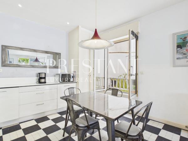 Maison de ville à Biarritz, quartier Bibi Beaurivage, à deux pas de la Côte des Basques, BIARRITZ