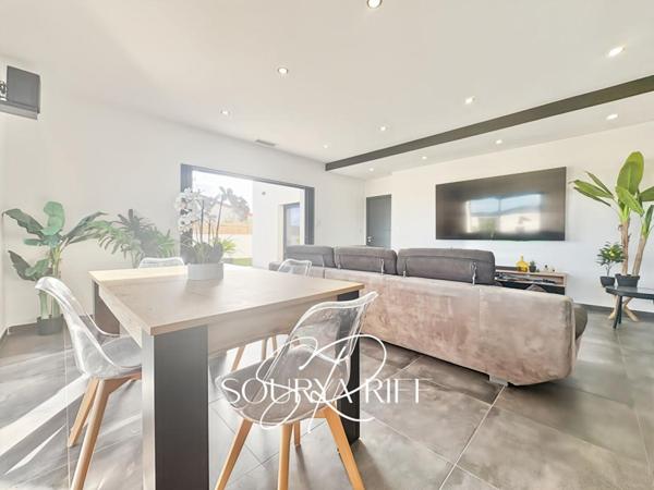 VILLA DE PLAIN-PIED,  PISCINE, CONQUES SUR ORBIEL, 110 M2