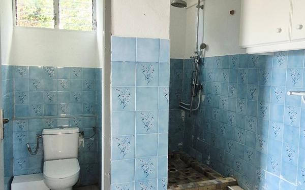 Appartement à louer    3 pièces • 62 m2 Pointe-Noire