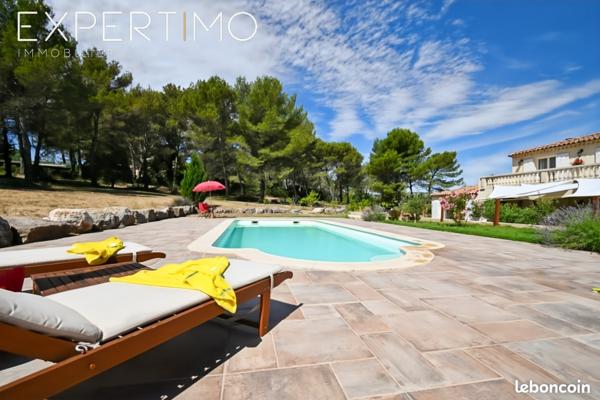 Rousset (13790) VILLA ROUSSET 9 Chambres