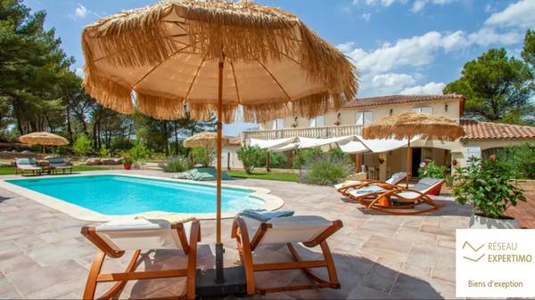 Rousset (13790) VILLA ROUSSET 9 Chambres