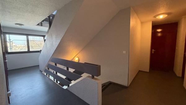 Talence - T3 traversant dans résidence isolée par l'extérieur