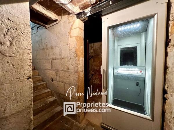 Appartement Libourne 7 pièce(s) 245.86 m2 et studio indépendant