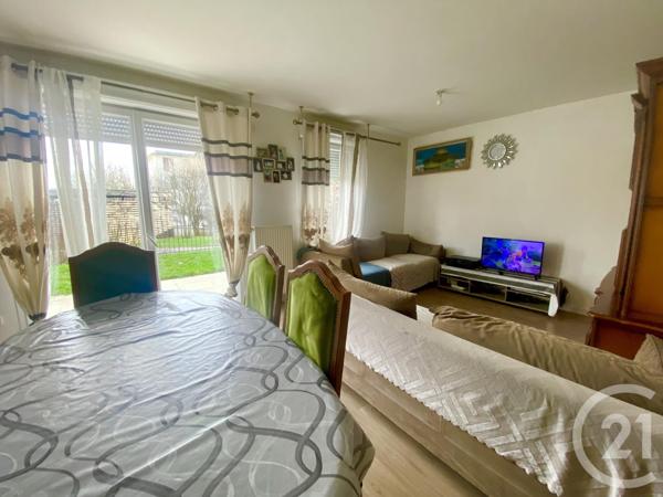 Appartement F4 à vendre  5 pièces - 80,13 m2 GOUSSAINVILLE - 95