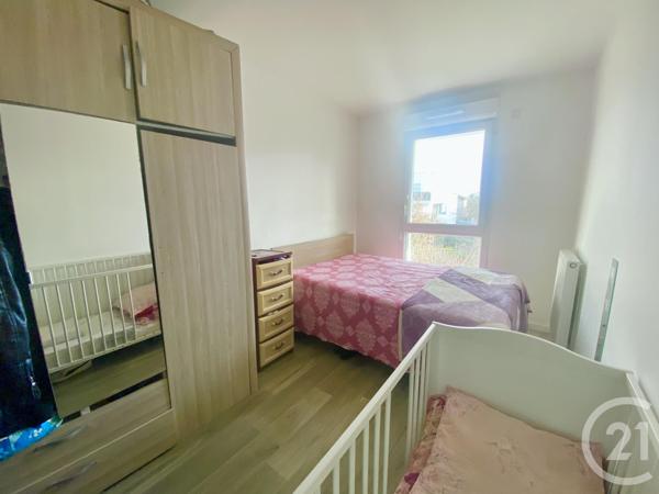 Appartement F4 à vendre  5 pièces - 80,13 m2 GOUSSAINVILLE - 95