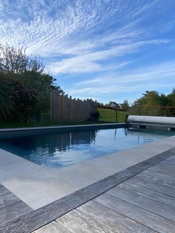 belle opportunité maison avec dépendance  238M2 sur 14000M2 de terrain