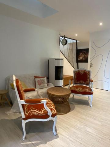 belle opportunité maison avec dépendance  238M2 sur 14000M2 de terrain