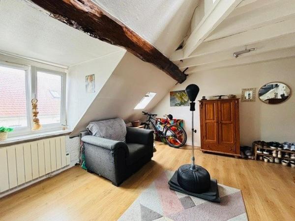 Duplex avec terrasse en centre ville de Compiègne