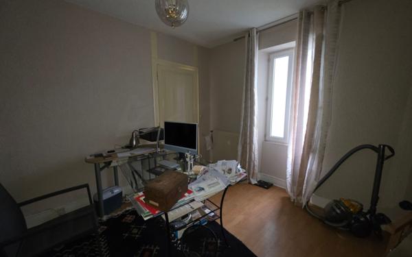 Appartement à vendre    4 pièces • 77 m2 Mont-de-Marsan