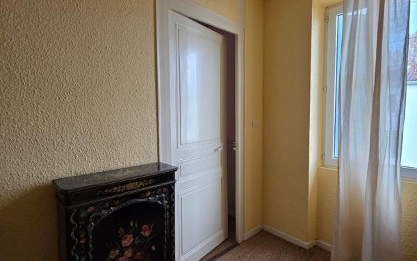 Appartement à vendre    4 pièces • 77 m2 Mont-de-Marsan