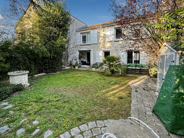 Maison Jouy Le Moutier 6 pièces 130 m2