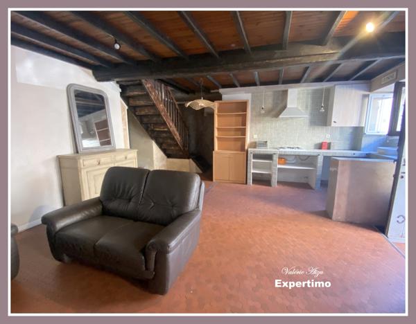 Angles (81260) Maison de village