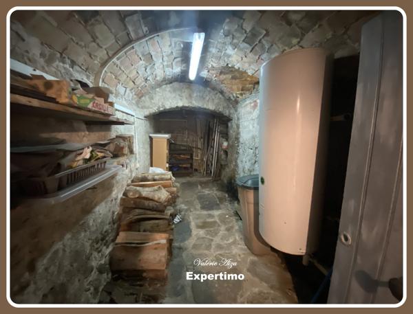 Angles (81260) Maison de village