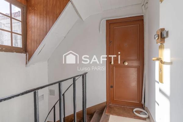 Studio au 3ème et dernier étage - refait avec goût !