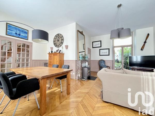 Maison à vendre 6 pièces 201 m² Rochefort-en-Yvelines