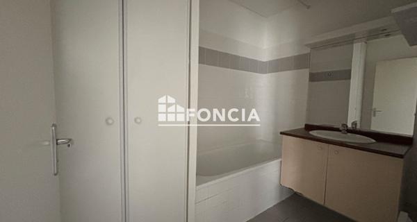 À vendre Appartement 2 pièces 34.97 m² - Morlaàs 64160