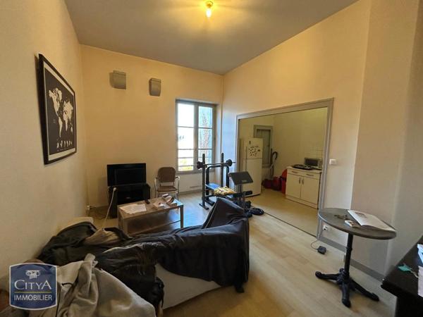 Appartement à louer 2 pièces 46.71m²