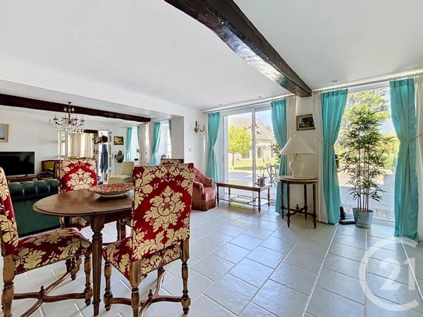 Maison à vendre  12 pièces - 436,01 m 2   CHARTRES  - 28