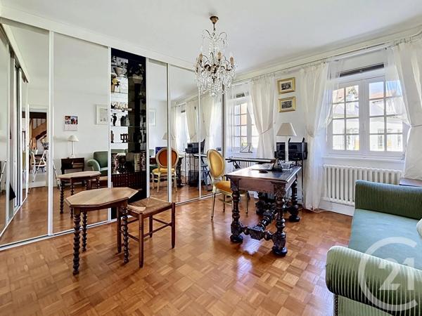 Maison à vendre  12 pièces - 436,01 m 2   CHARTRES  - 28