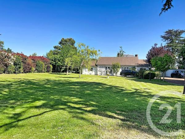 Maison à vendre  12 pièces - 436,01 m 2   CHARTRES  - 28