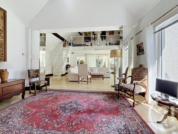 Maison à vendre  12 pièces - 436,01 m 2   CHARTRES  - 28