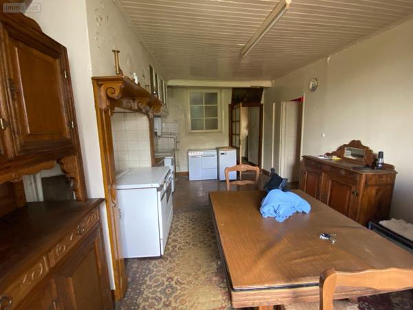 Maison de ville à vendre à Salers dans le Cantal (15140), ref : 15060/1089