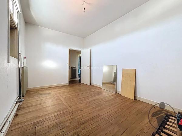 Vente Immeuble 10 pièces 315 m2 à Coutras