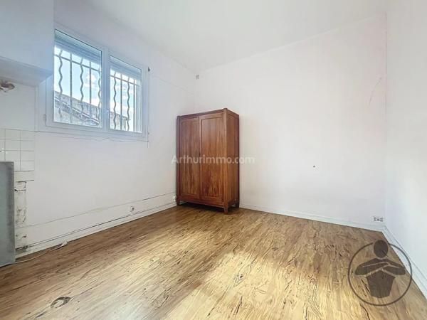 Vente Immeuble 10 pièces 315 m2 à Coutras