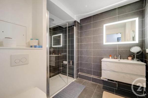 Appartement Duplex à vendre  3 pièces - 84,10 m 2   ISSY LES MOULINEAUX  - 92