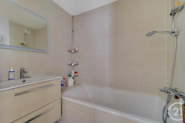 Appartement Duplex à vendre  3 pièces - 84,10 m 2   ISSY LES MOULINEAUX  - 92