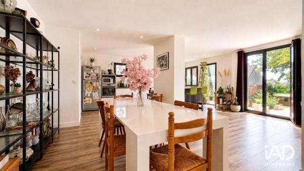 Maison à vendre 5 pièces 156 m² La Ville-du-Bois