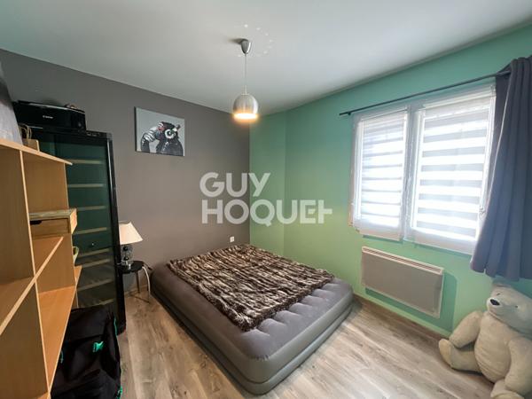 Maison récente de 91 m² avec terrasse et stationnements