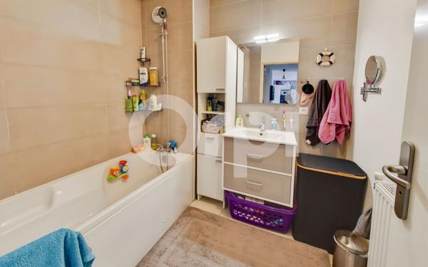 Appartement à vendre    3 pièces • 58,72 m2 Dammartin-en-Goële