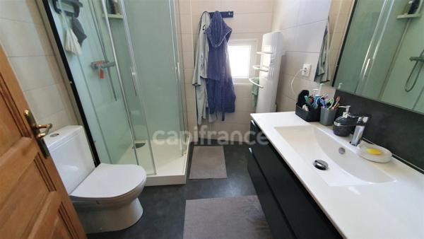 Propriété avec maison 5 pièces - piscine - hangar pour bateau et place de port - CORRE (70)