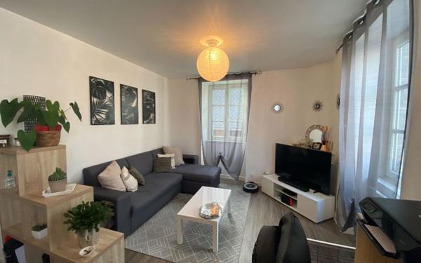 Appartement à louer    1 pièce • 39,40 m2 Saint-Flour