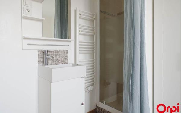 Appartement à louer    2 pièces •  Villeurbanne