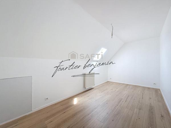 Grande maison rénovée proche commodités