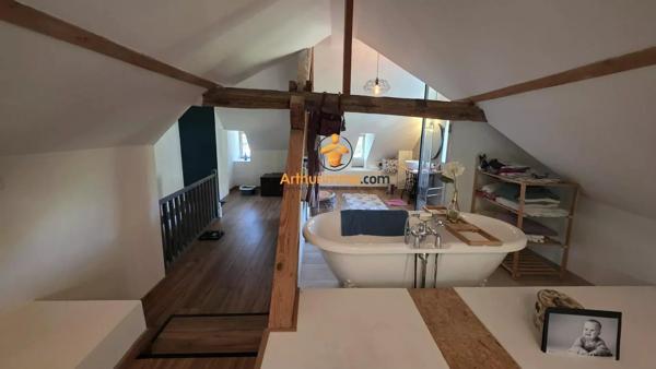 Vente                                                      Maison de village
                        
                     6 pièces                      181 m2                     à Ayzac-Ost