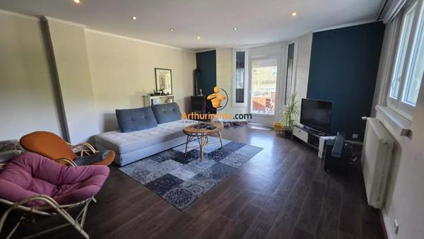 Vente                                                      Maison de village
                        
                     6 pièces                      181 m2                     à Ayzac-Ost