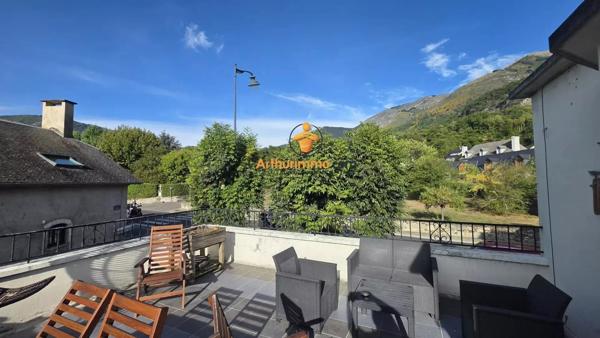 Vente                                                      Maison de village
                        
                     6 pièces                      181 m2                     à Ayzac-Ost