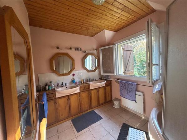 Maison à vendre |  Figeac |  6 pièces | 150 m²
