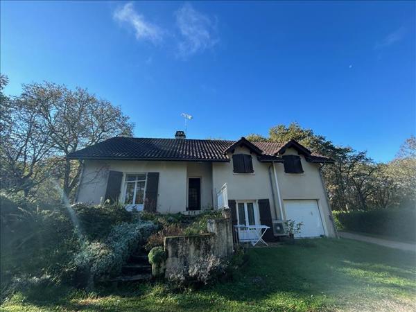 Maison à vendre |  Figeac |  6 pièces | 150 m²