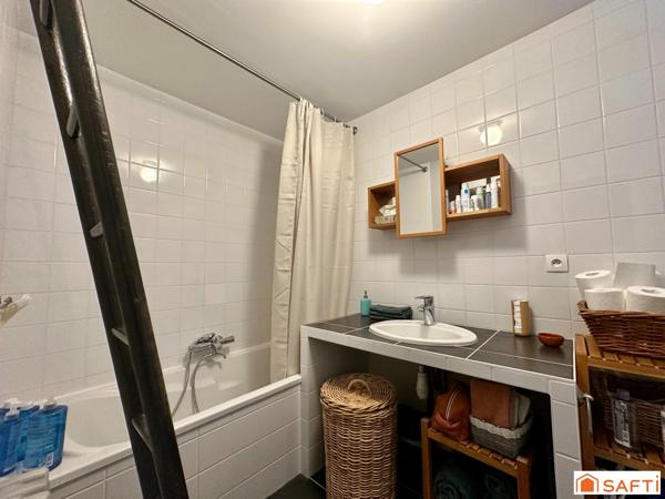 Maison avec 3 chambres proche de la gare