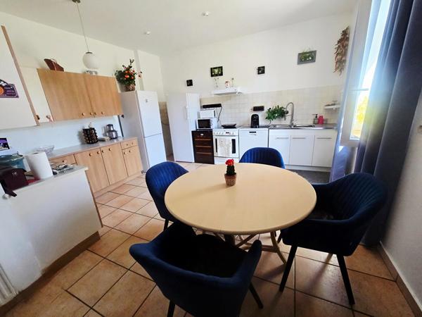 Immeuble 364.3 m2