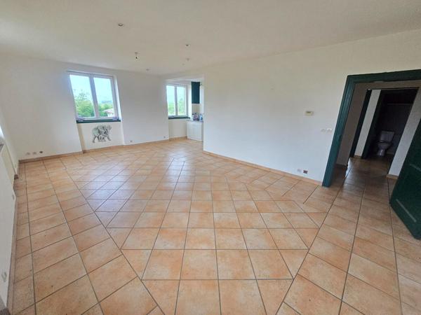 Immeuble 364.3 m2